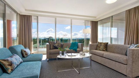 Pacific Suites Canberra - Accommodation Ballina 0