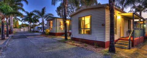 Central Caravan Park - Accommodation Ballina 2