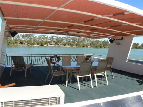 Takeme2 Houseboat - Accommodation Ballina 5
