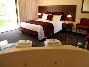 Comfort Inn Deakin Palms - Accommodation Ballina 0