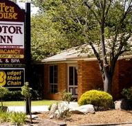 Tea House Motor Inn