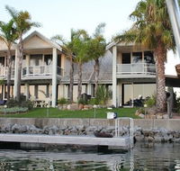 Marina Palms