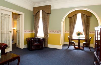 Hadley's Orient Hotel - Accommodation Ballina 2