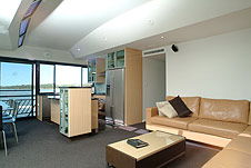 Whitewater Houseboat - Accommodation Ballina 2