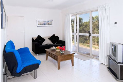 Allusion Cottages - Accommodation Ballina 2