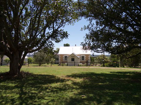 The Old Drik Drik Schoolhouse Retreat - Accommodation Ballina 3