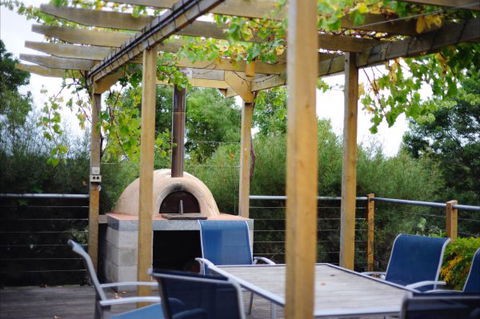 The Old Drik Drik Schoolhouse Retreat - Accommodation Ballina 4