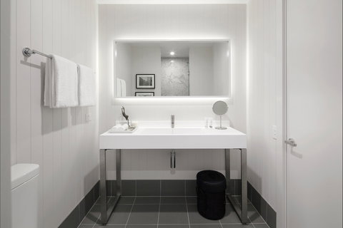 Burbury Hotel - Accommodation Ballina 7