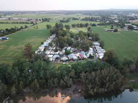 Shoalhaven Caravan Village - Accommodation Ballina 9
