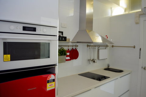 Canberra Short Term And Holiday Accommodation - Accommodation Ballina 1