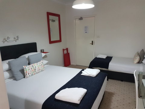 Canberra Short Term And Holiday Accommodation - Accommodation Ballina 2