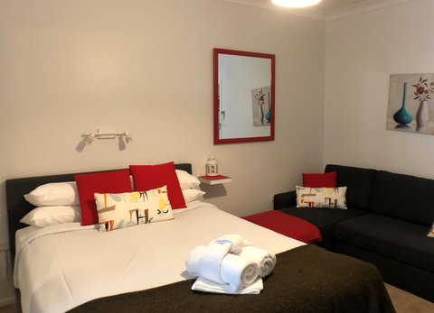 Canberra Short Term And Holiday Accommodation - Accommodation Ballina 3