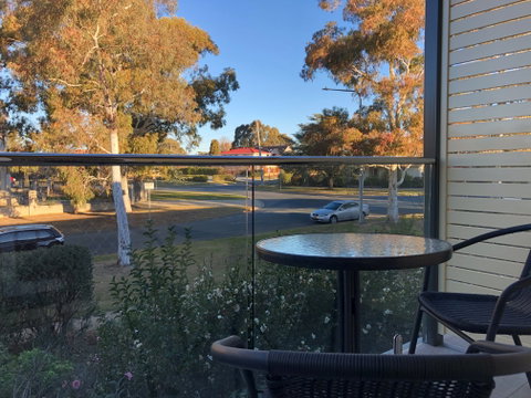 Canberra Short Term And Holiday Accommodation - Accommodation Ballina 5