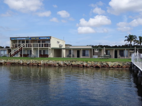 Coral Tree Lodge Tourist Park - Accommodation Ballina 0