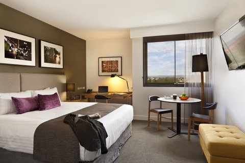 East Hotel + Apartments - Accommodation Ballina 4