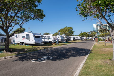 Maroochydore Beach Holiday Park - Accommodation Ballina 2