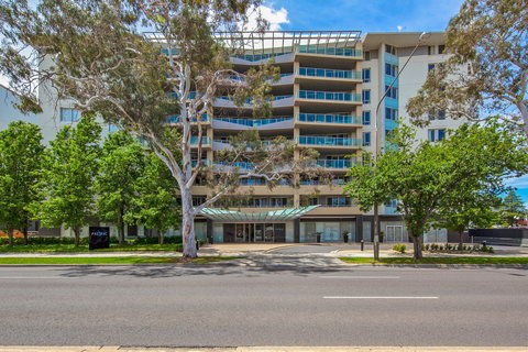 Pacific Suites Canberra - Accommodation Ballina 1