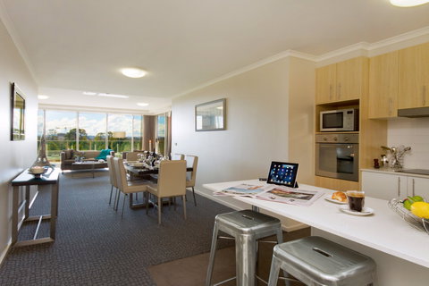 Pacific Suites Canberra - Accommodation Ballina 4