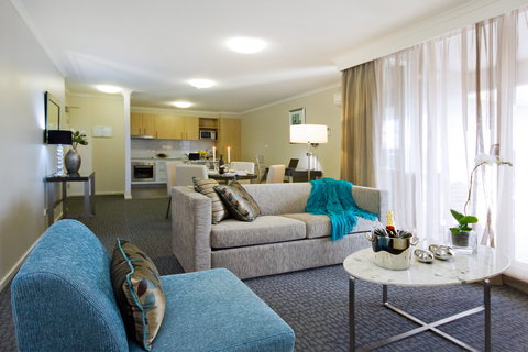Pacific Suites Canberra - Accommodation Ballina 5