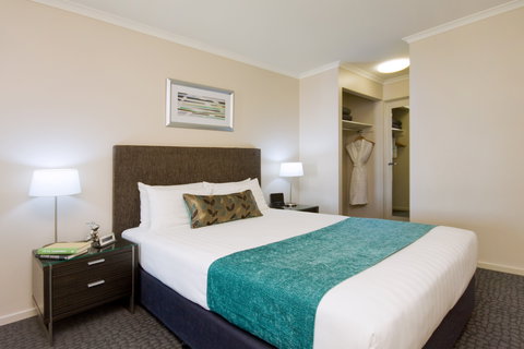 Pacific Suites Canberra - Accommodation Ballina 6