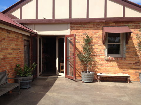 Pierrepoint Wines Bed & Breakfast - Accommodation Ballina 5