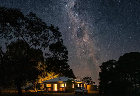 Rabbiters Hut - Accommodation Ballina 8