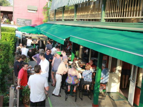 The Eltham Hotel - Accommodation Ballina 0