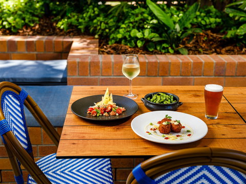 The Waterloo Bay Hotel - Accommodation Ballina 7