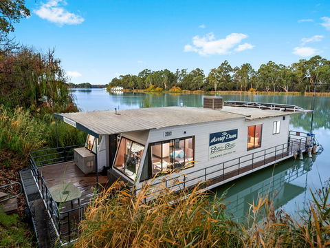 Boats And Bedzzz - The Murray Dream Self-contained Moored Houseboat - Accommodation Ballina 1