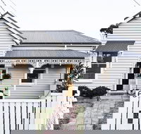 The Fox House Kyneton - Accommodation Ballina