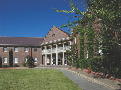 Brassey Hotel - Accommodation Ballina 1