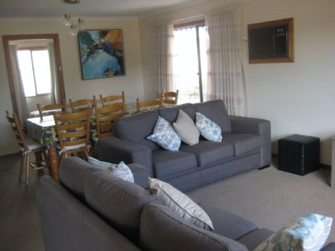 Easto's - Accommodation Ballina 2