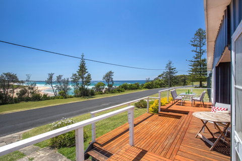 Seaside Holiday Home - Accommodation Ballina 1