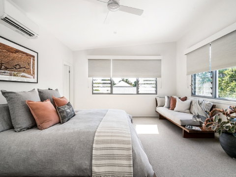 Shore Beats Work - Accommodation Ballina 0