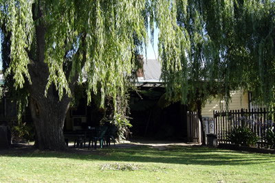 Pemberton Backpackers YHA & Budget Cottages - Accommodation Ballina 1