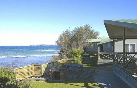 Berrara Beach Holiday Chalets - Accommodation Ballina 0