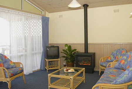 Berrara Beach Holiday Chalets - Accommodation Ballina 1