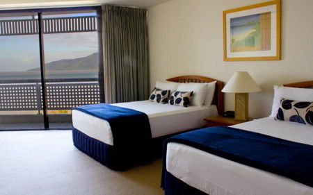Rydges Esplanade Resort Cairns - Accommodation Ballina 1