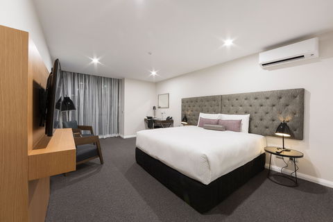 Avenue Hotel Canberra - Accommodation Ballina 2
