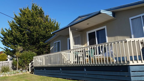 Carmen's Inn - Accommodation Ballina 0