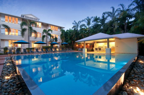 Cayman Villas Port Douglas - Accommodation Ballina 1