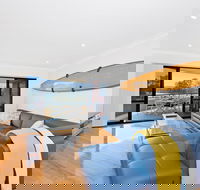 Dolphin Cove  North Haven - Accommodation Ballina