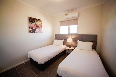 Exmouth Escape Resort - Accommodation Ballina 1