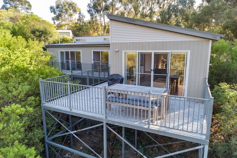 Freycinet Haven - Accommodation Ballina 0
