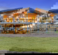 Sceale Bay Seaview Escape - Accommodation Ballina