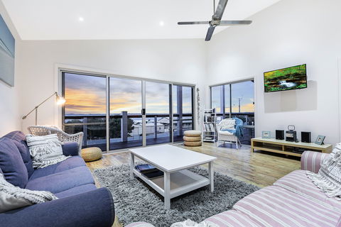 Sceale Bay Seaview Escape - Accommodation Ballina 2
