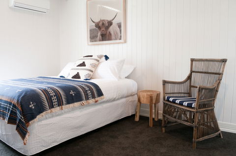 Anchor Geelong - Accommodation Ballina 0