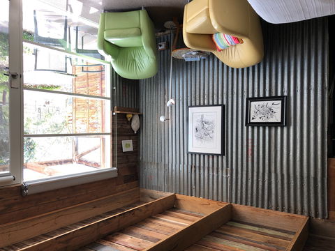 Bed In A Shed Unique Vineyard Accommodation - Accommodation Ballina 2