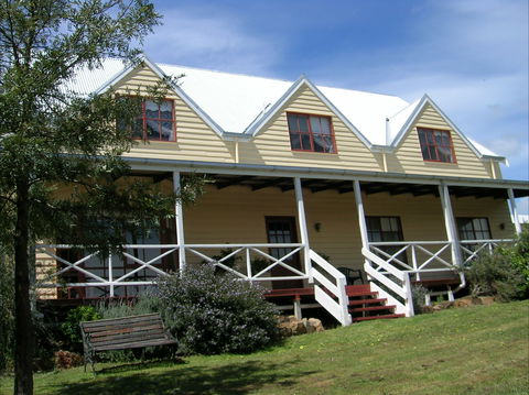 Celestine House - Accommodation Ballina 0