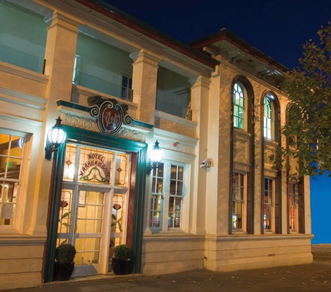 Hotel Warrnambool - Accommodation Ballina 1